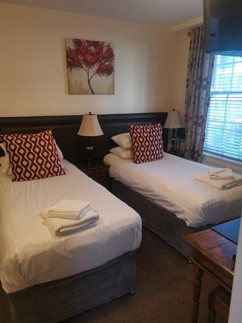 Ty Dre Town House Hotel