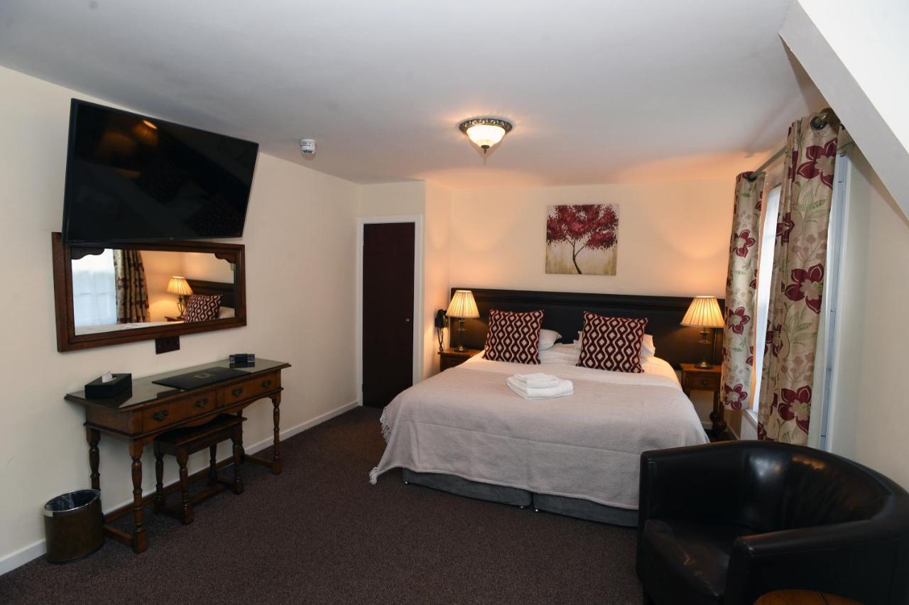 Ty Dre Town House 4*