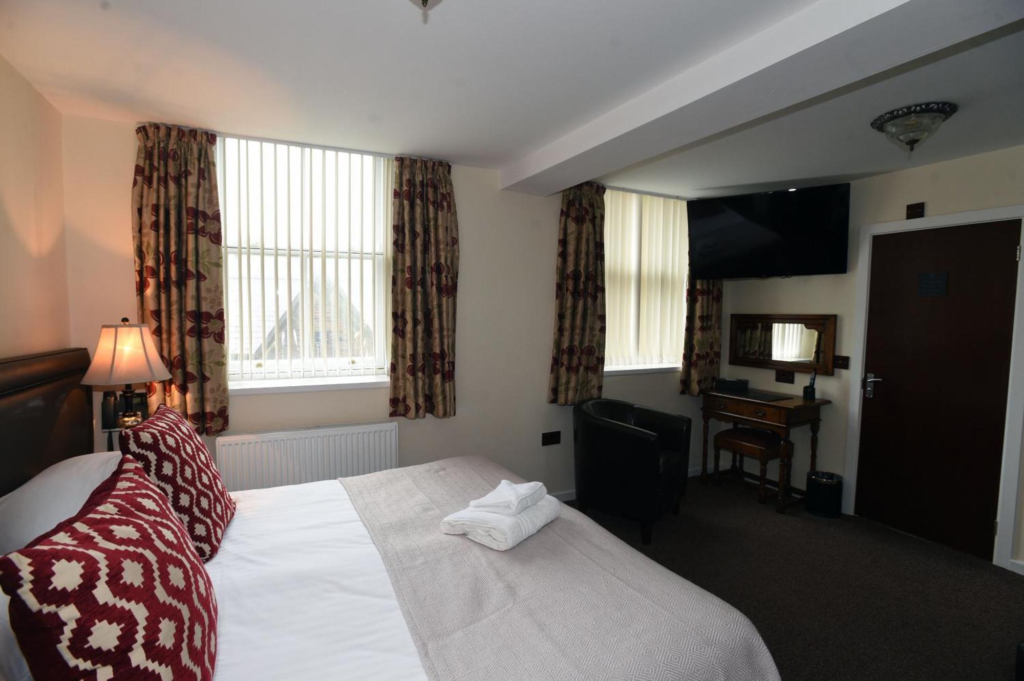 Hotel Ty Dre Town House 4*