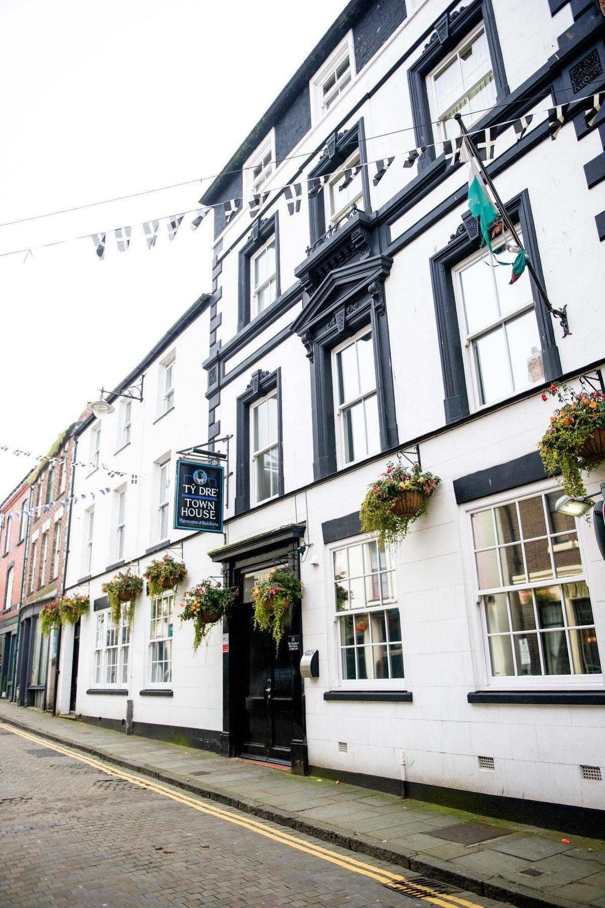 Hotel Ty Dre Town House 4*